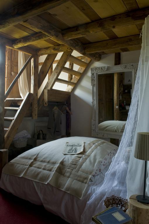 Bed and Breakfast La Ferme D'Angele Bourg-Saint-Maurice Pokoj fotografie