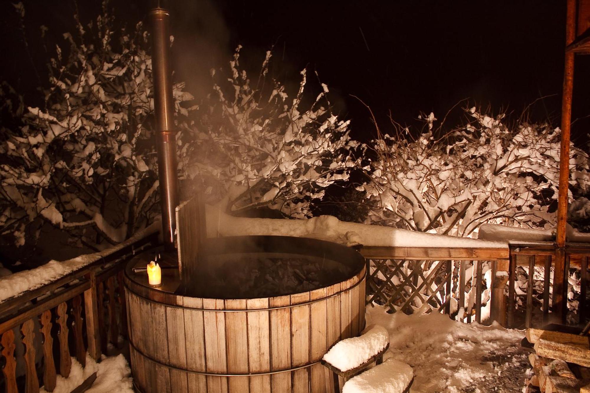 Bed and Breakfast La Ferme D'Angele Bourg-Saint-Maurice Exteriér fotografie