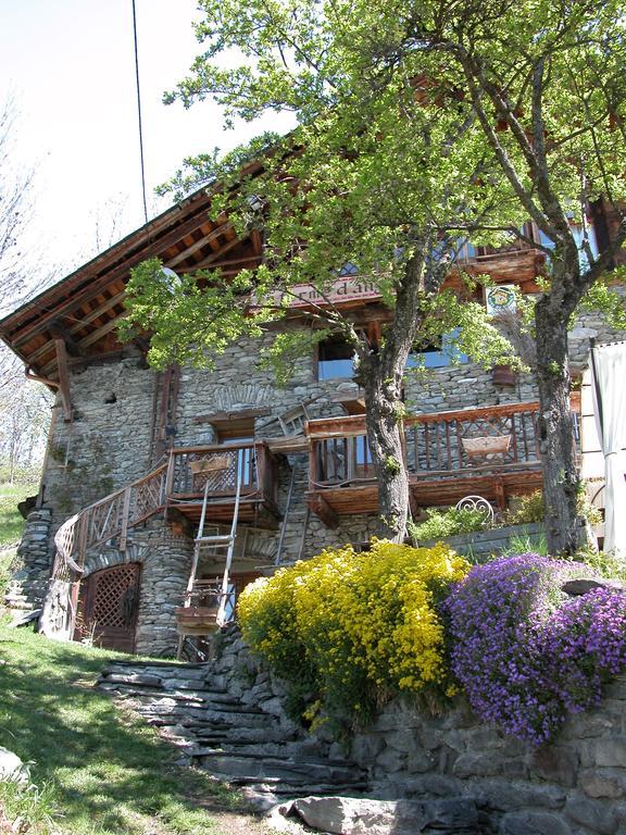 Bed and Breakfast La Ferme D'Angele Bourg-Saint-Maurice Exteriér fotografie